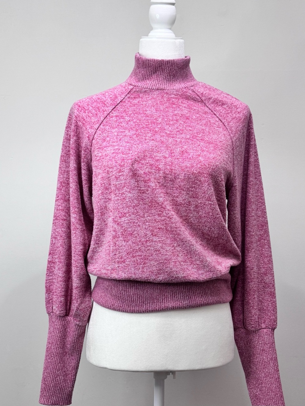 Anthropologie Maeve Laney Pink Marled Mock
Neck Raglan Sweater